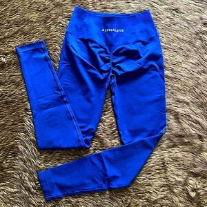 NWT Alphalete Women’s Amplify Legging - Size Medium